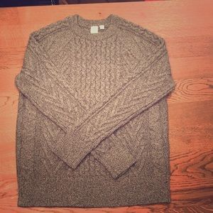 Women’s Gap Sweater